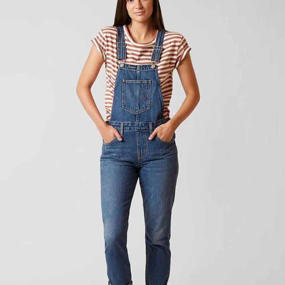 Levi’s Medium wash Skinny leg overalls